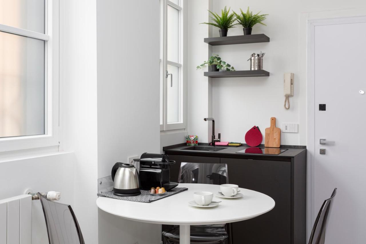 Apartmán Nest For 2 In Milan Fashion District Via S Cecilia Exteriér fotografie